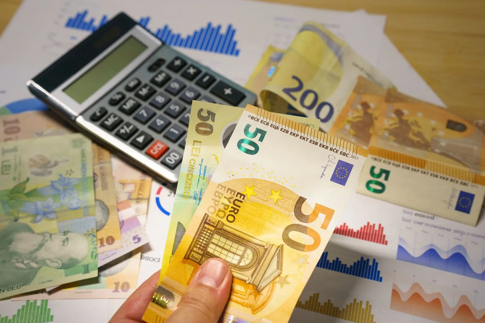 How to Set Prices for a New Service